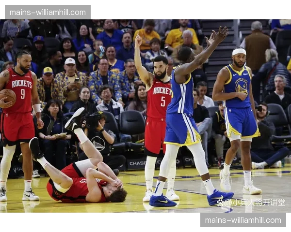 波齐姆斯基18分3助攻替补贡献 勇士年轻球员承担更多责任